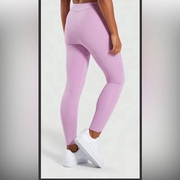 Gymshark Women’s Ori Leggings Size Small - Picture 2 of 5